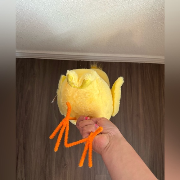 Celebrate it Easter Yellow Chick with Floral Collar decor -NWT - Picture 2 of 6